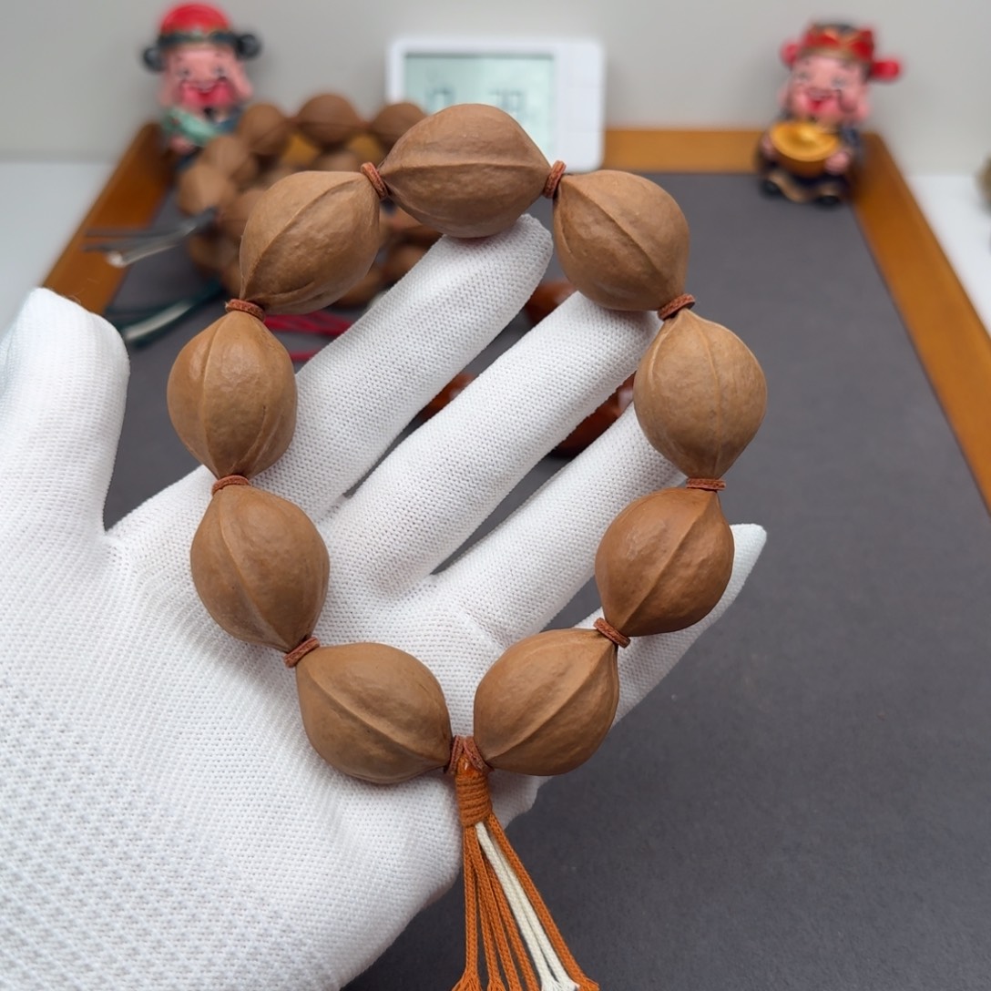 21*29精品梅林铁核手串