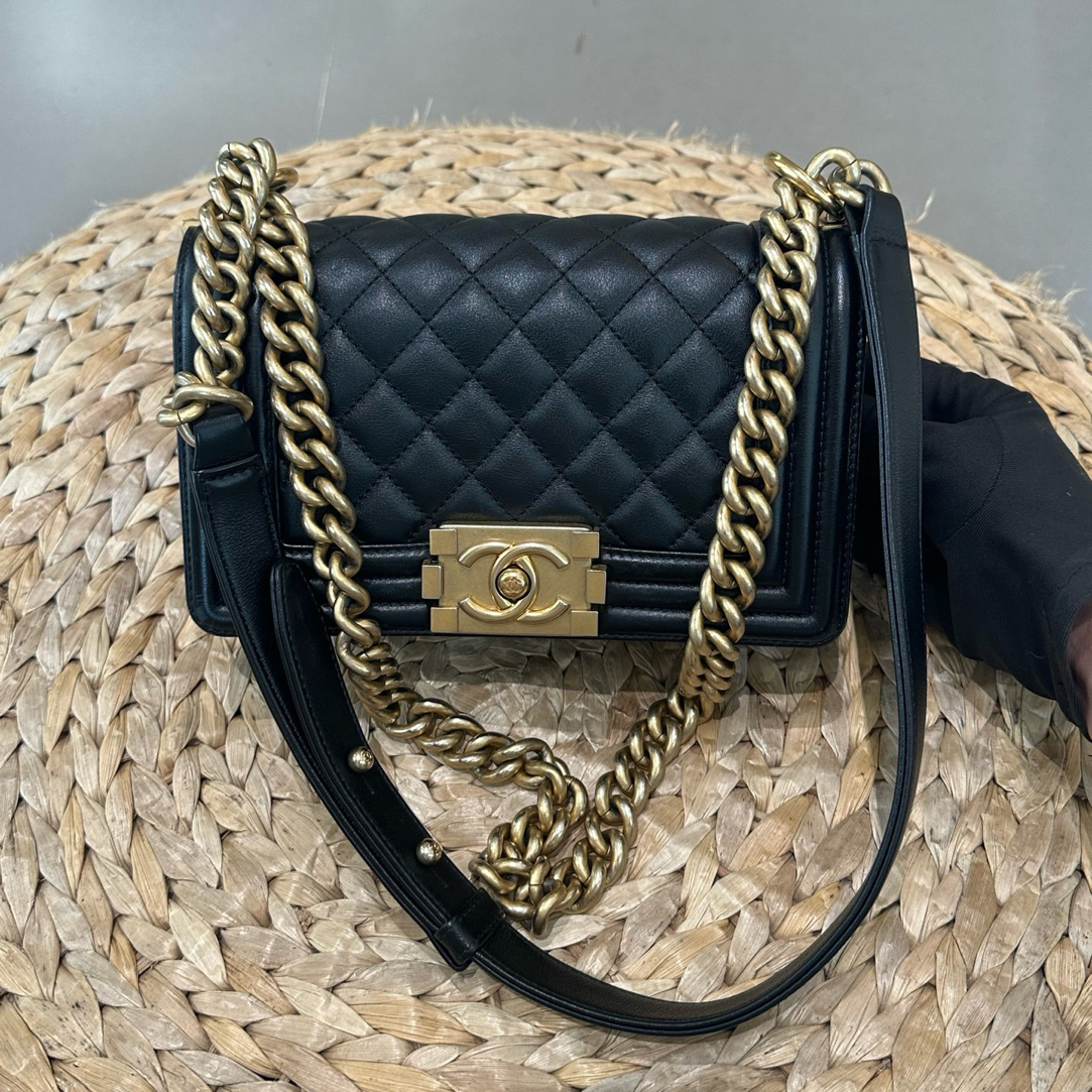 99新 Chanel/香奈儿 99新-Leboy黑金牛链条包 小号