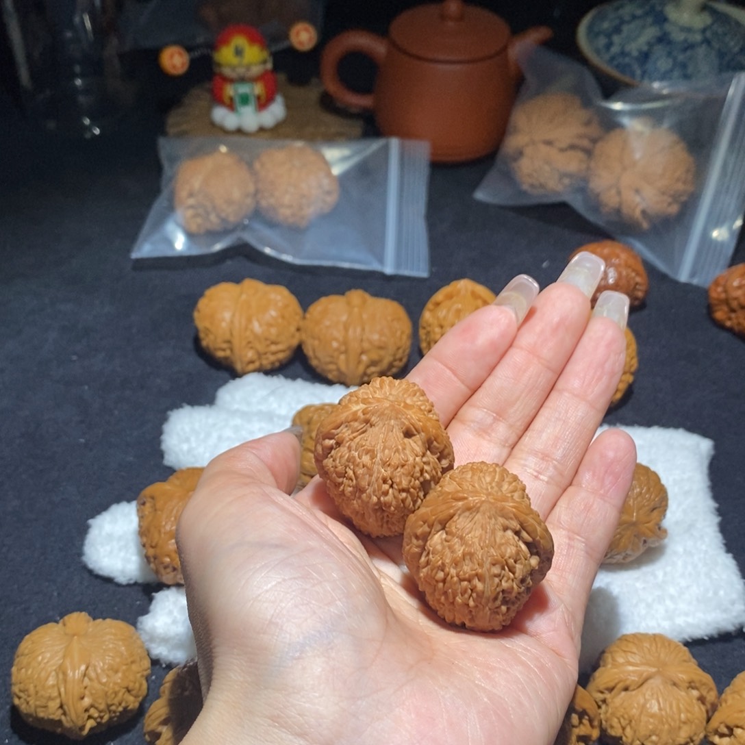 文玩核桃吊坠蒜头36