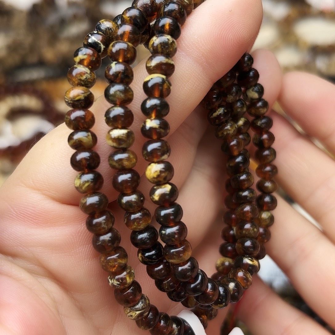 琥珀未镶嵌裸石六91316