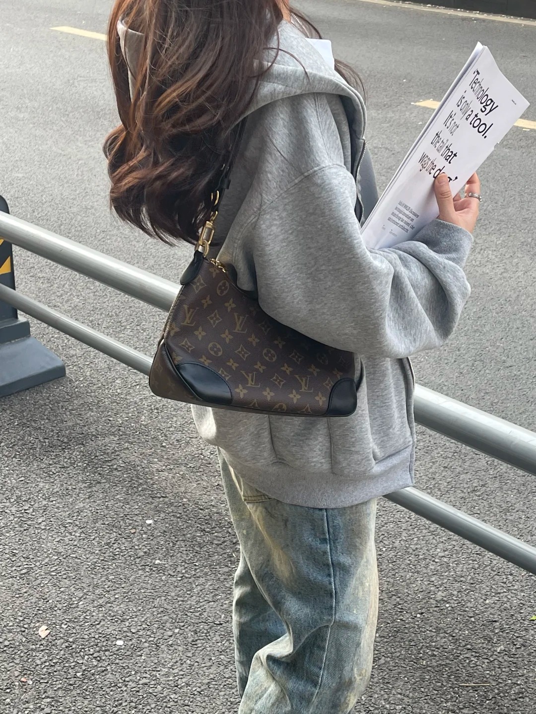 95新 LouisVuitton/路易威登 黑牛角/98新/优选