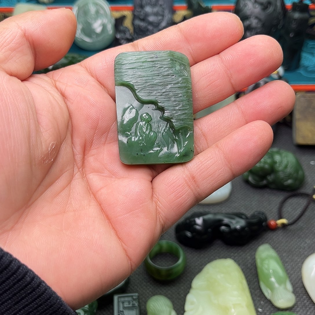 和田玉颈饰未镶嵌