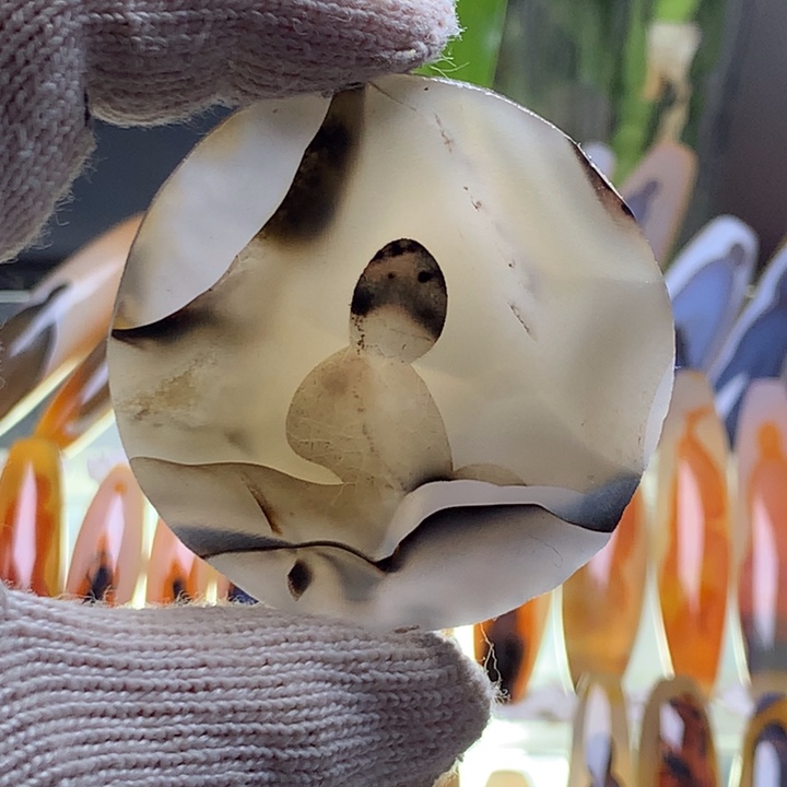 未镶嵌玛瑙/玉髓珠宝半成品180