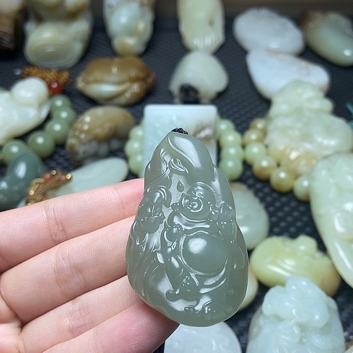 和田玉未镶嵌挂件