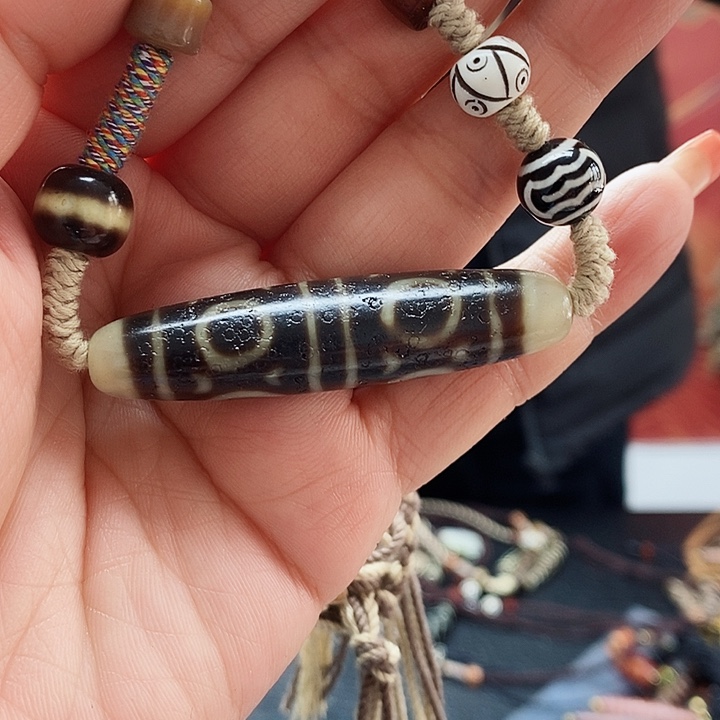 玛瑙/玉髓颈饰合金