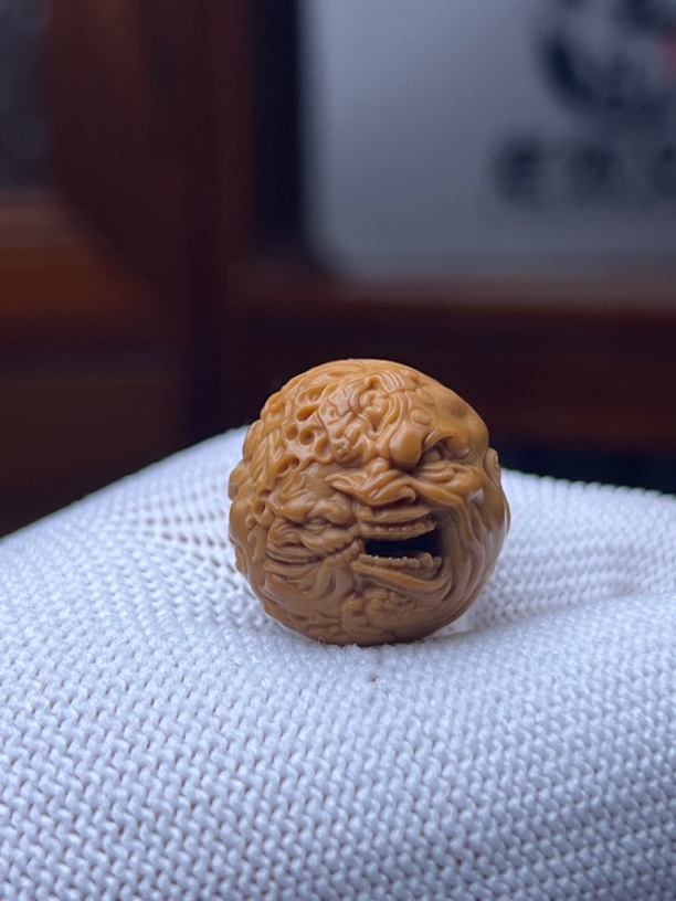 新款多面恶僧猴头核桃雕刻籽有正常封口线