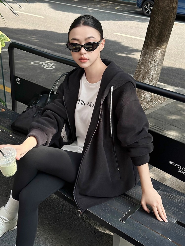 美洋MEIYANG【现货】大飞碟外套 行走小火炉！奥粒绒连帽男女卫衣