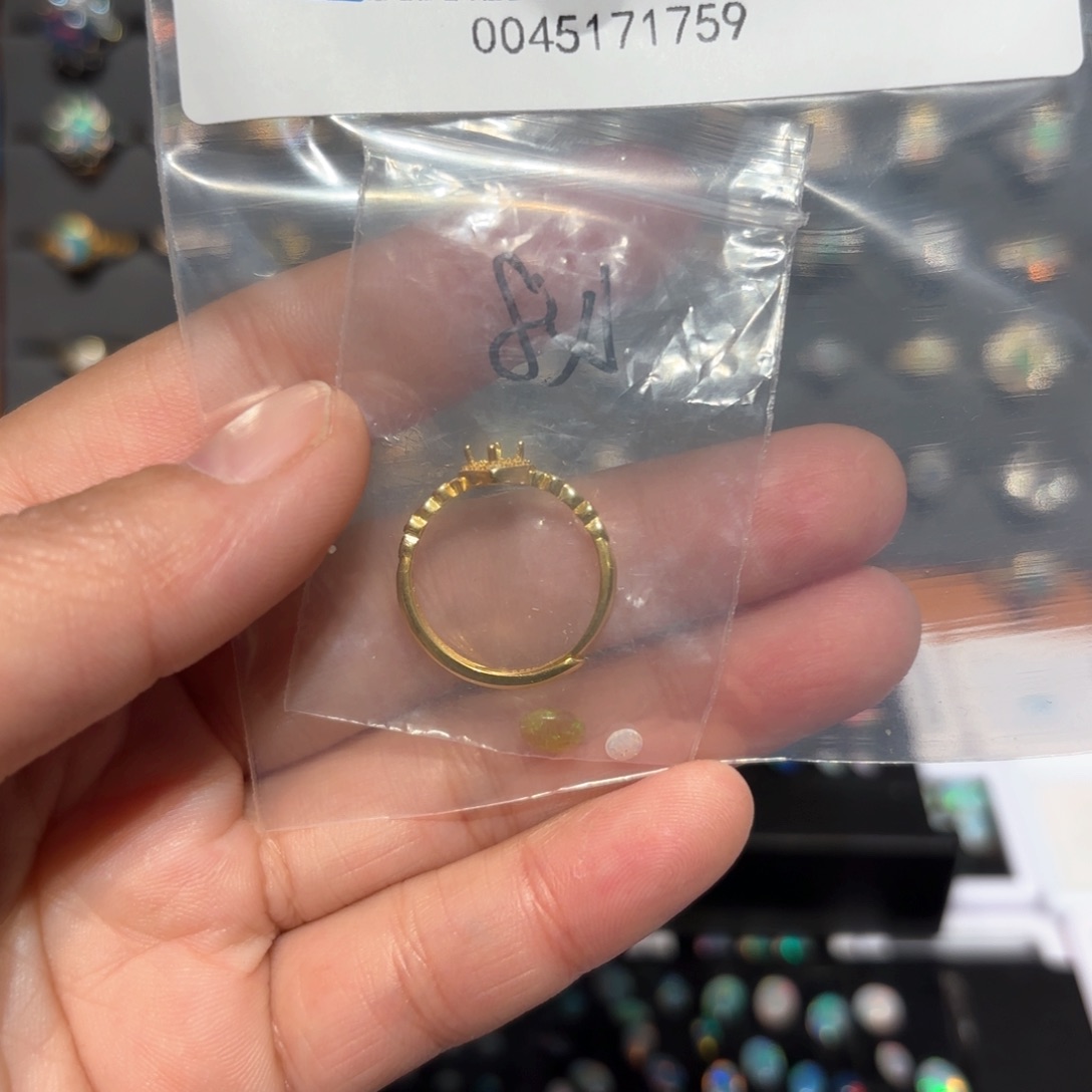 欧泊戒指银S925镶嵌自*.