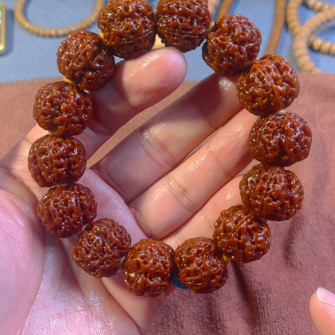 金刚菩提手串梁，梅花