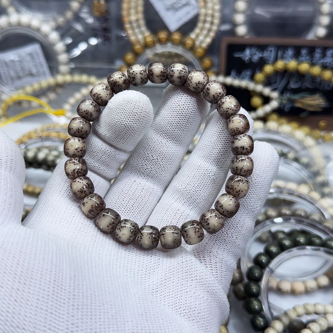 萬****星月菩提吊坠9➕一线天