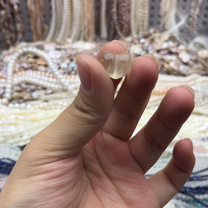 未镶嵌玛瑙/玉髓珠宝半成品一个15/12mm左右柠檬晶屁桃