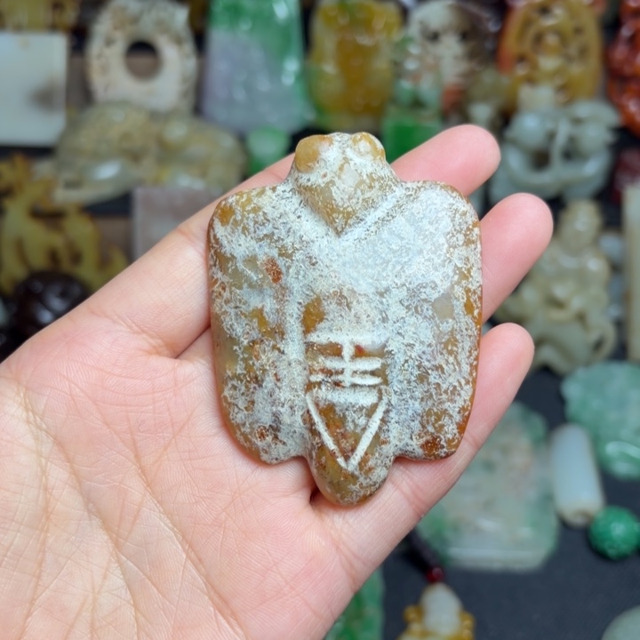 和田玉（糖玉）未镶嵌挂件