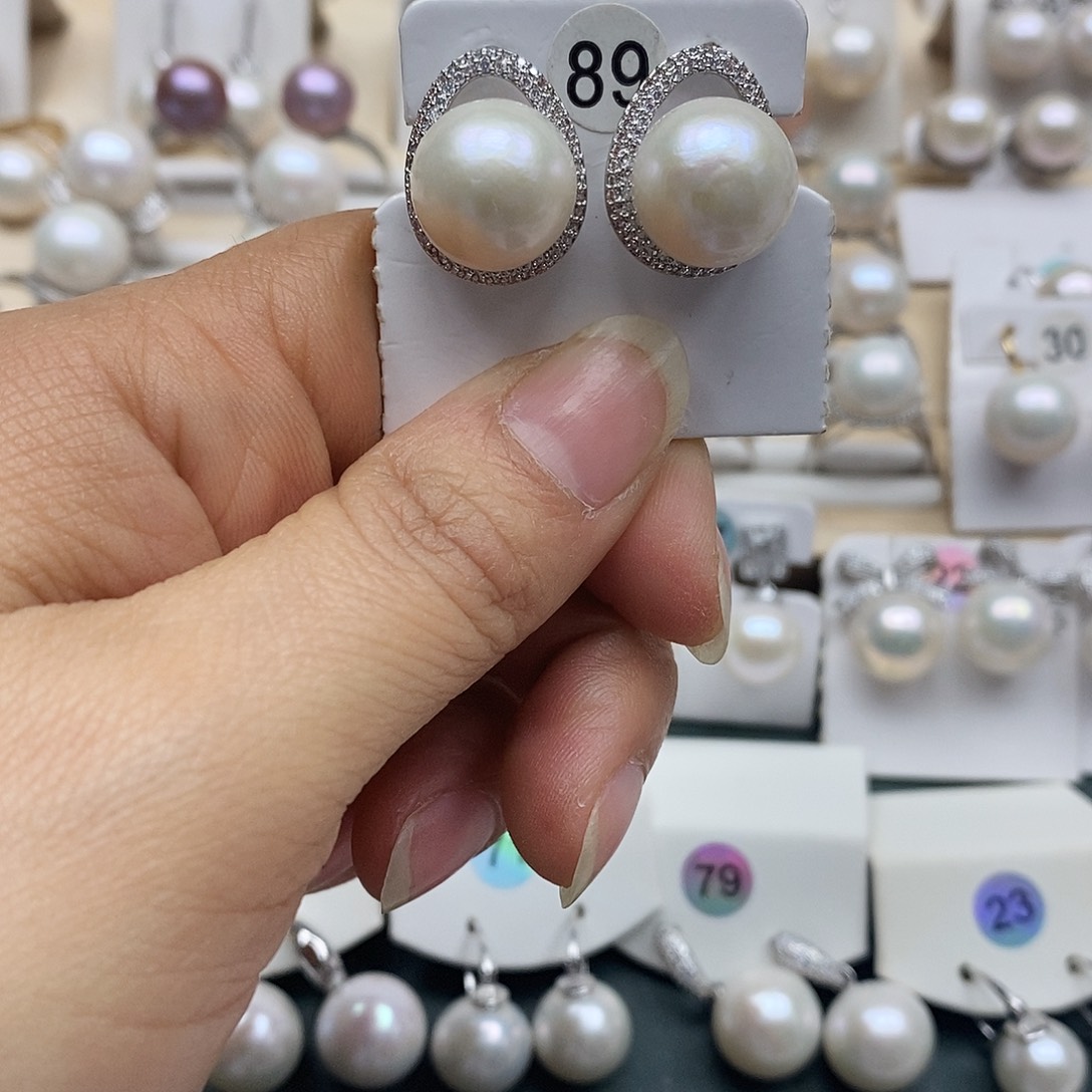 银S925镶嵌颈饰淡水珍珠