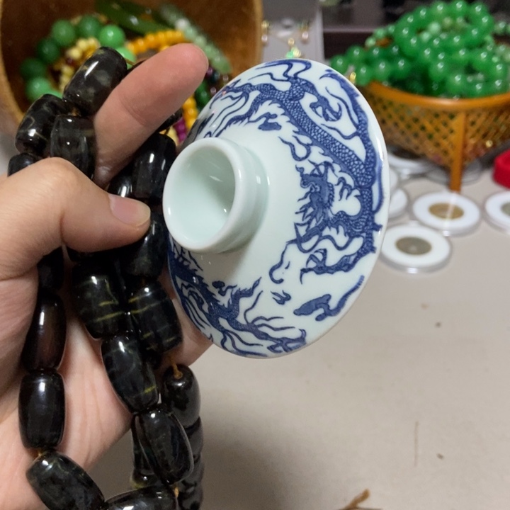 瓷片不会哈哈哈哈哈哈哈哈