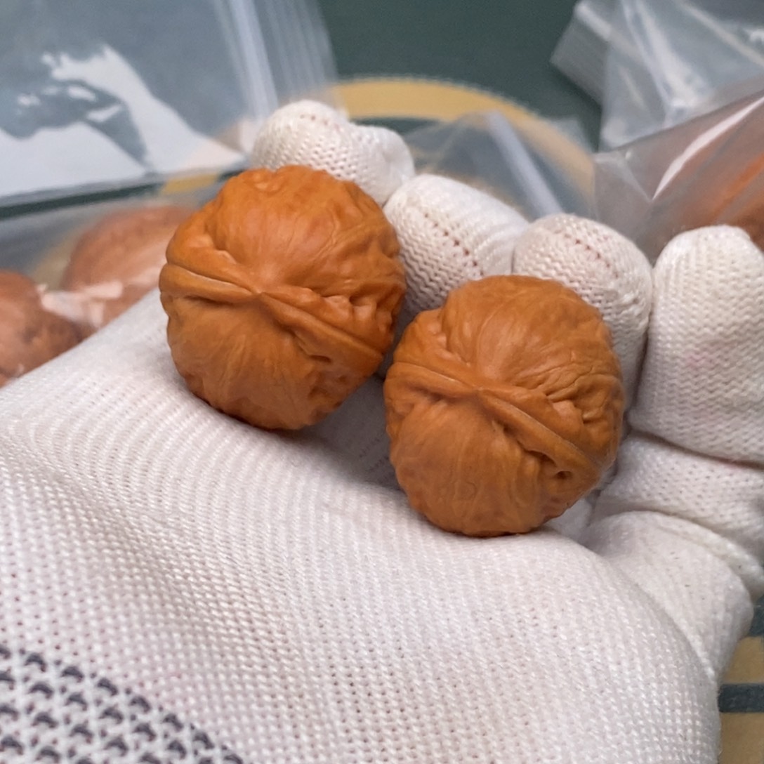 把件文玩核桃小龙珠