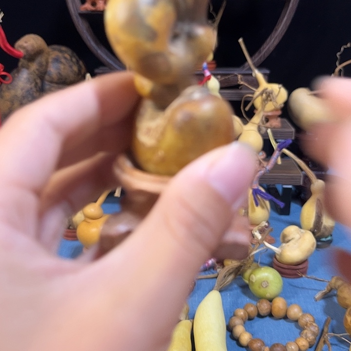 好***呢葫芦明天早上我给你打电话吧你不在