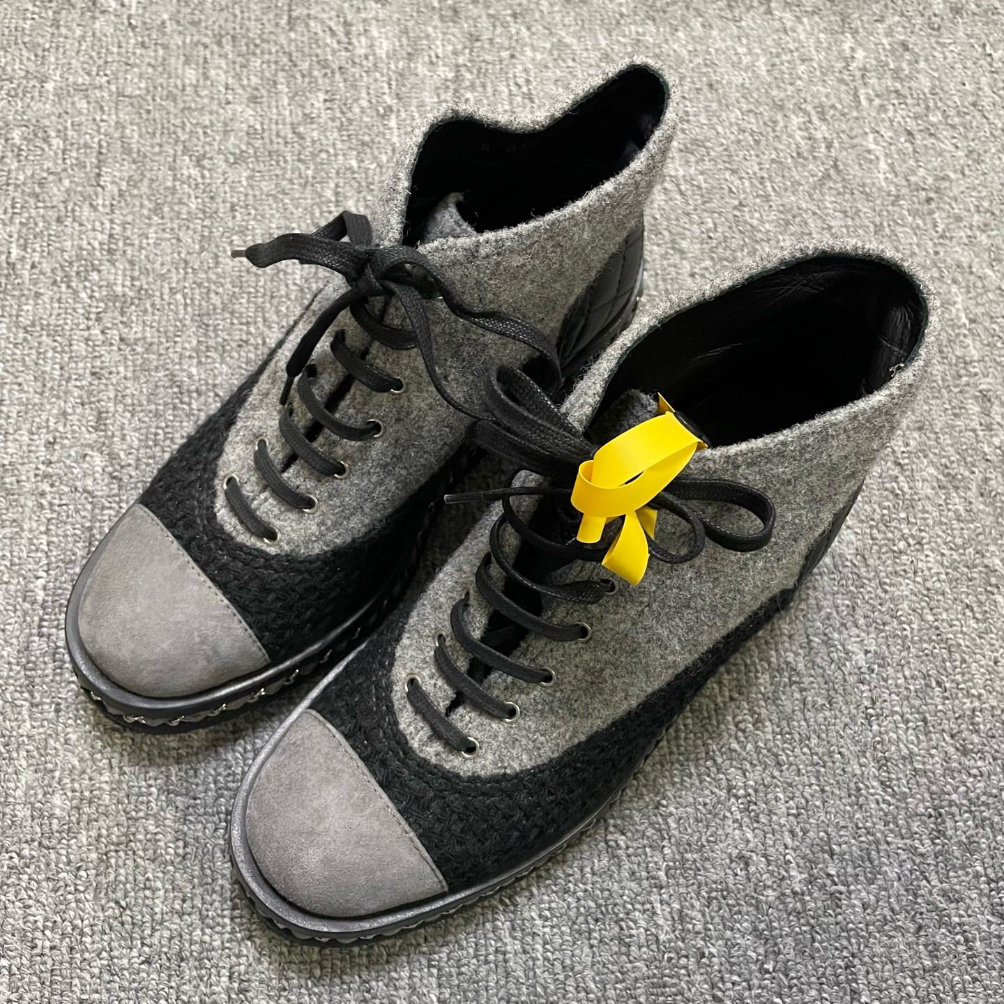 95新 Chanel/香奈儿 毛呢拼接粗跟短靴 37码/14552