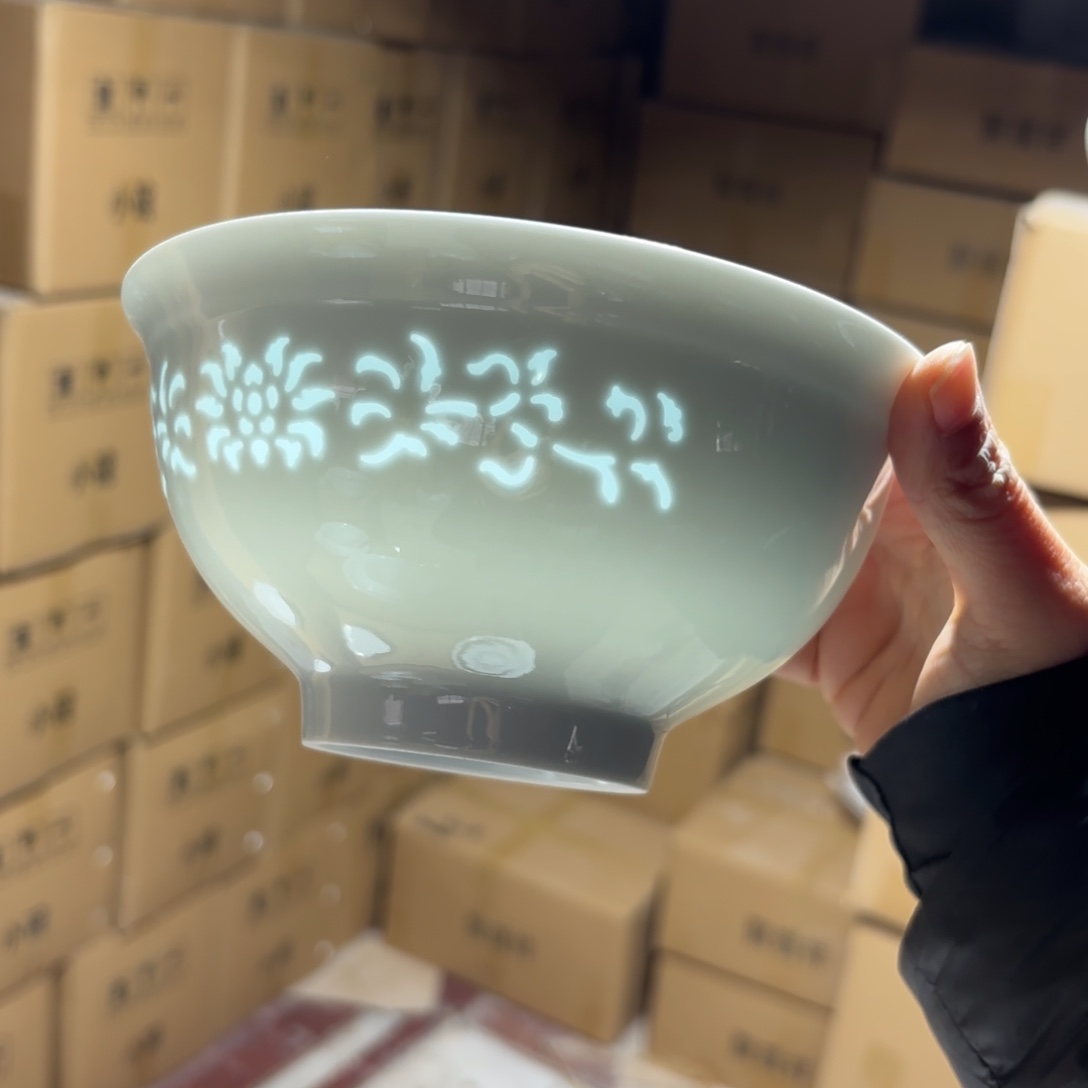 瓷碗景德镇陶瓷不带底款好的两只