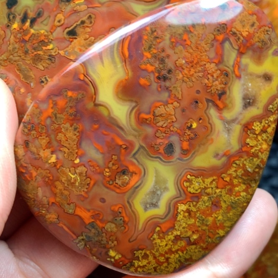 用***5玛瑙/玉髓未镶嵌颈饰