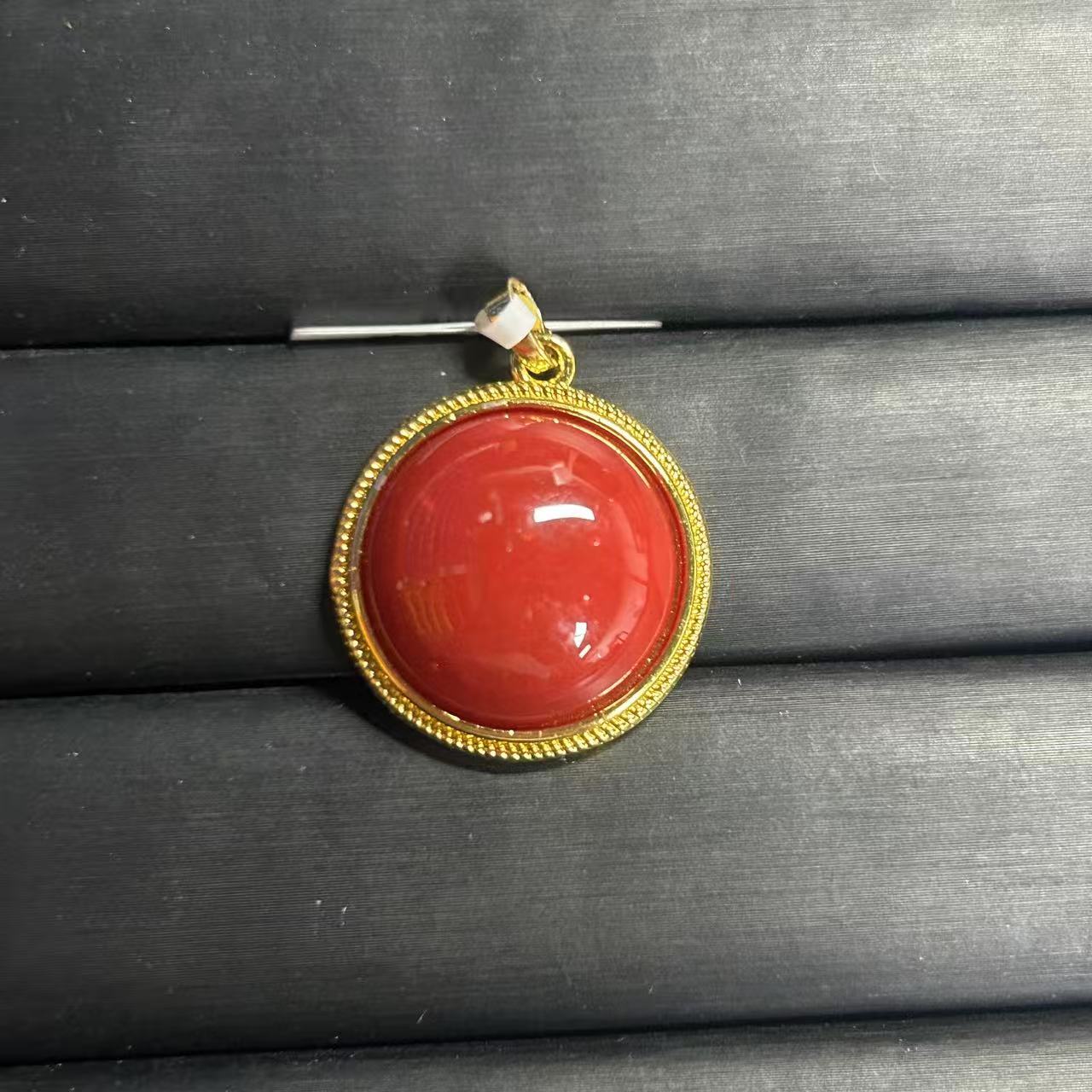 手链 红色蛋面吊坠饰品