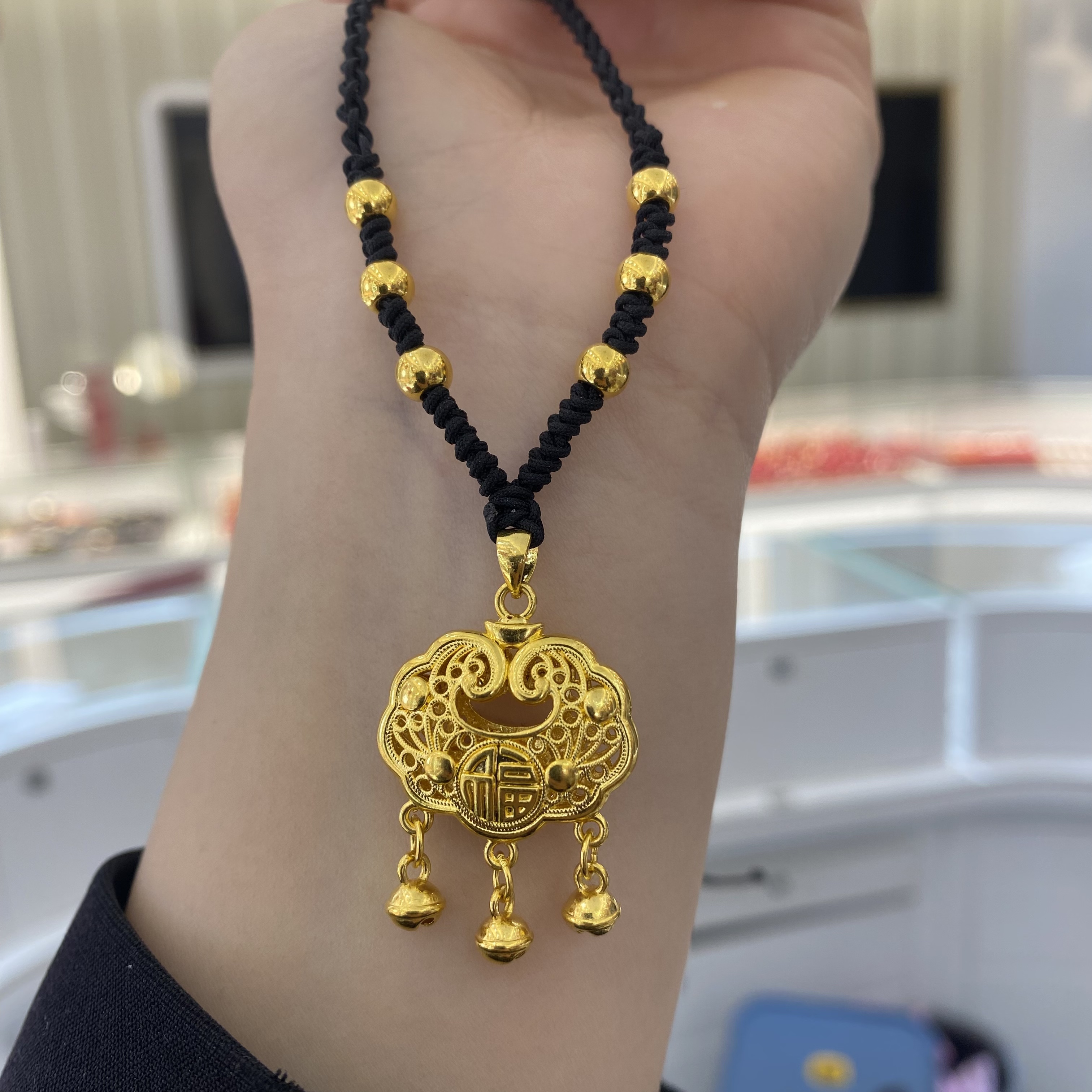 Chow Tai Seng/周大生【中秋佳节】免费编绳足金宝宝福字平安锁