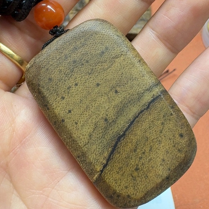 大叶紫檀（黑酸枝木类）