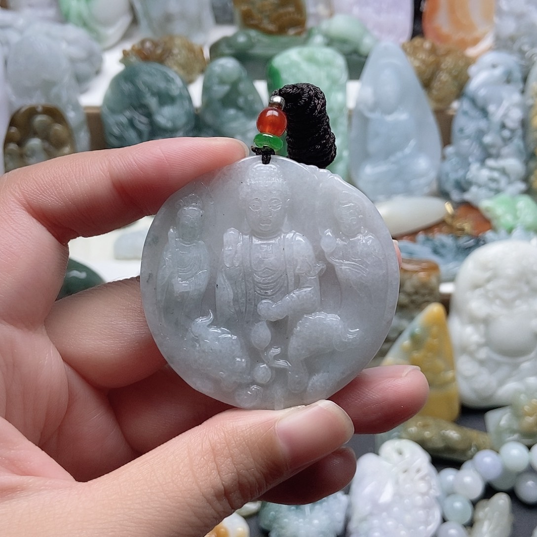 翡翠未镶嵌颈饰翡翠