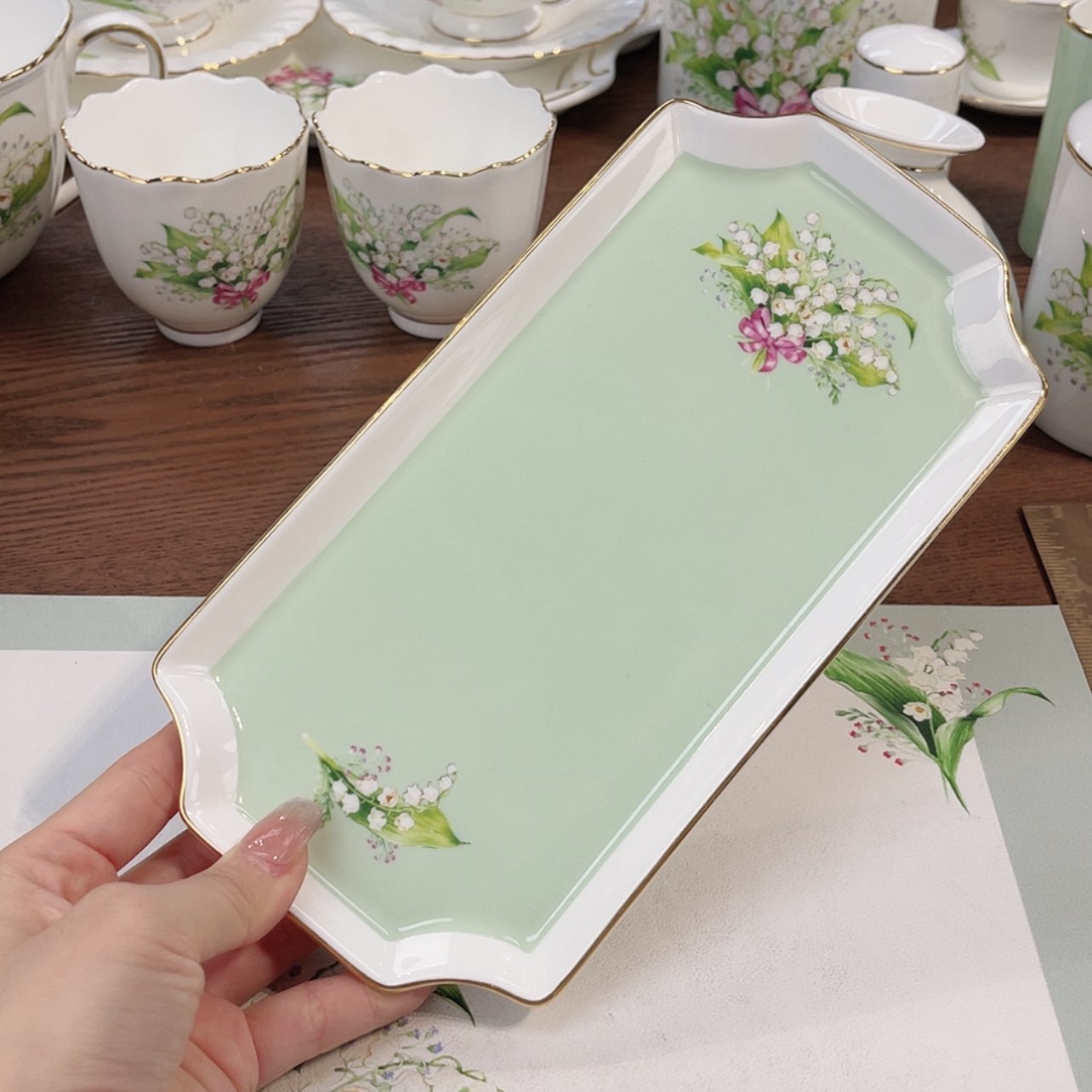 【闪购商品】瓷片盘盘———————