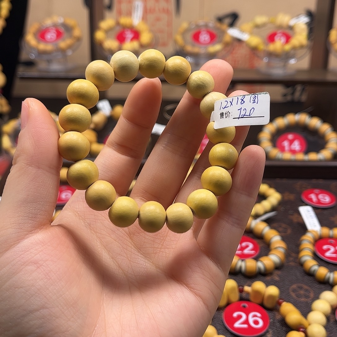 小***椒自己家做的葫芦手串