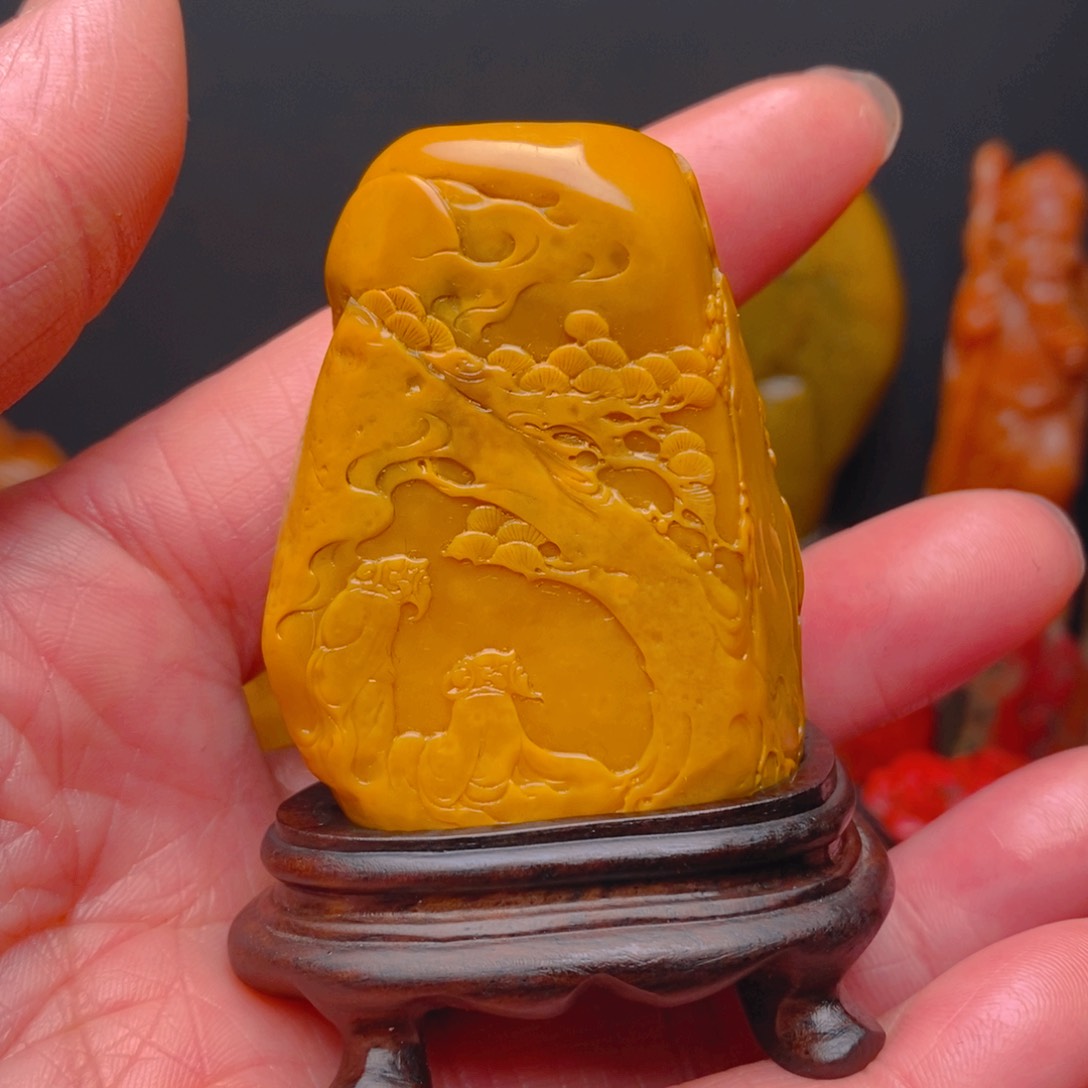 田黄石土*昌化田黄摆件