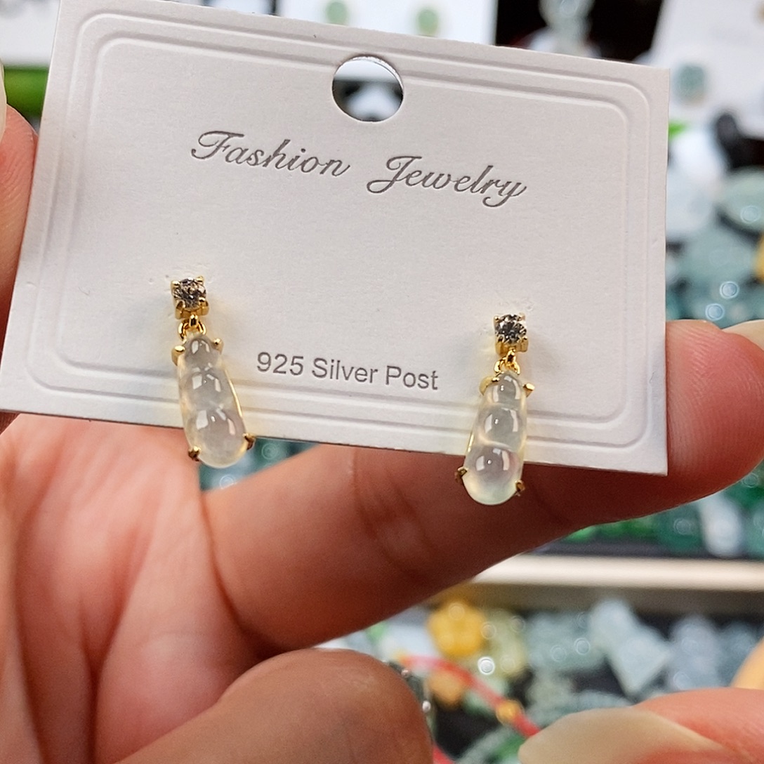 翡翠银S925镶嵌颈饰高冰小豆子耳坠