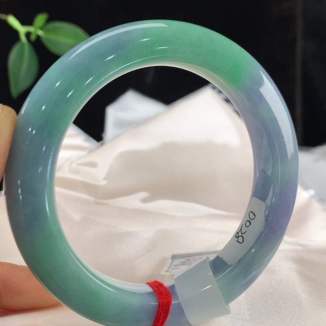 翡翠手镯未镶嵌111-0028