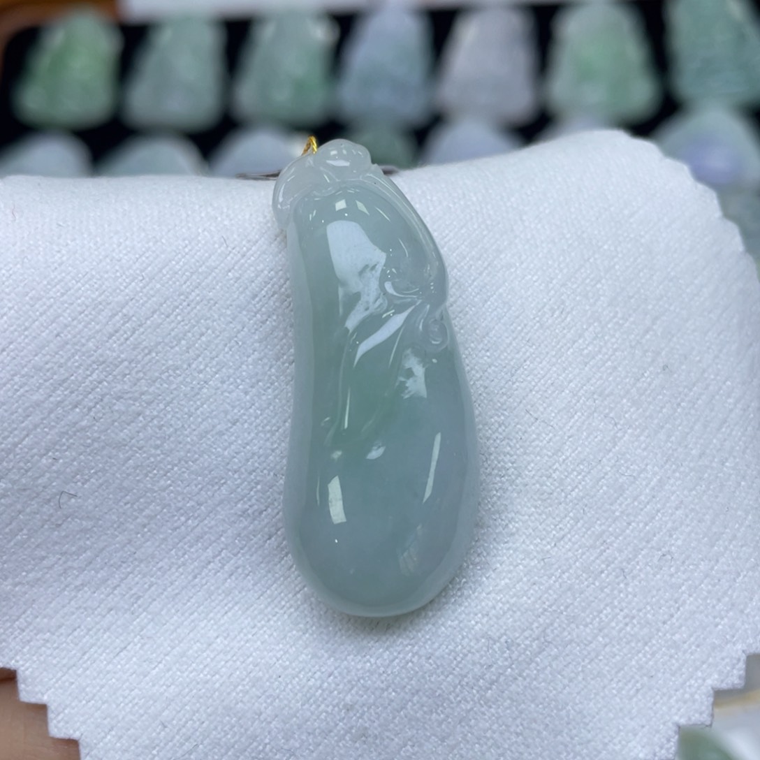 颈饰未镶嵌翡翠福瓜