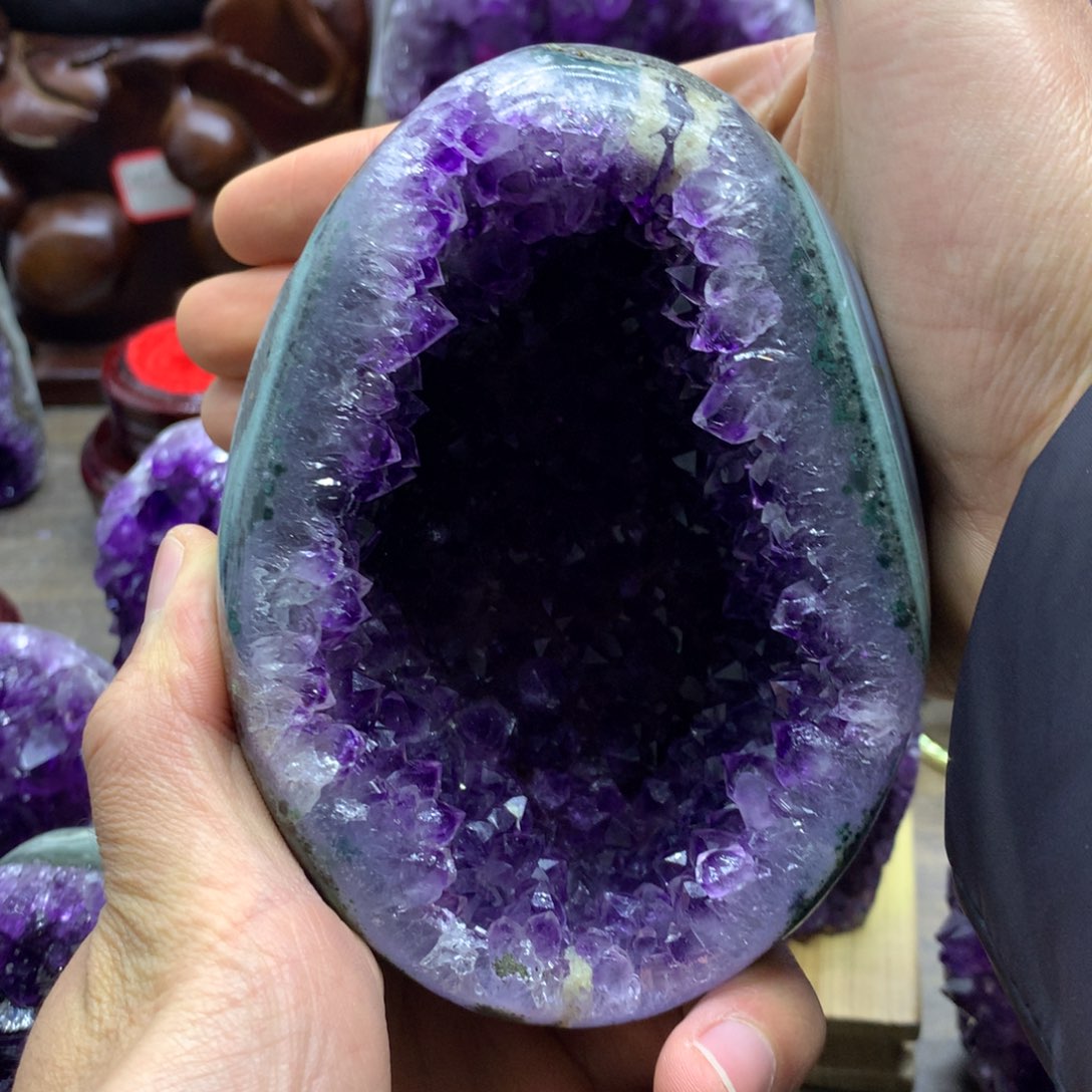 紫晶大型摆件（非配饰）未镶嵌