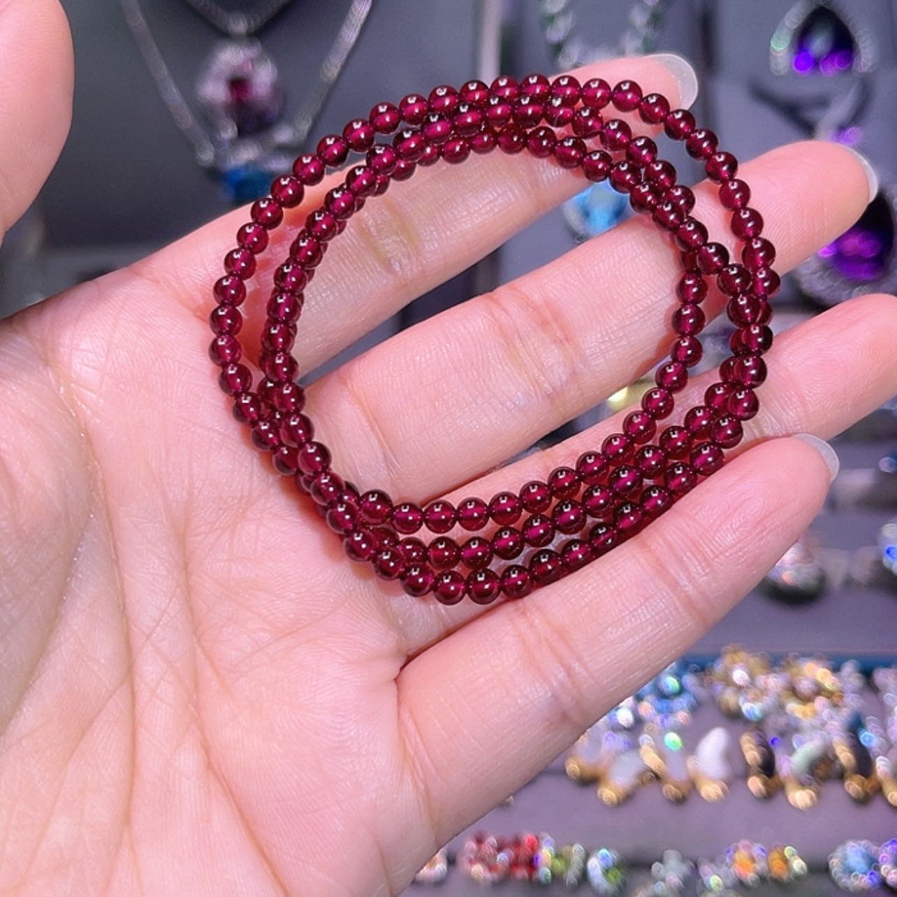 【闪购商品】石榴石（紫牙乌）手链未镶嵌手链