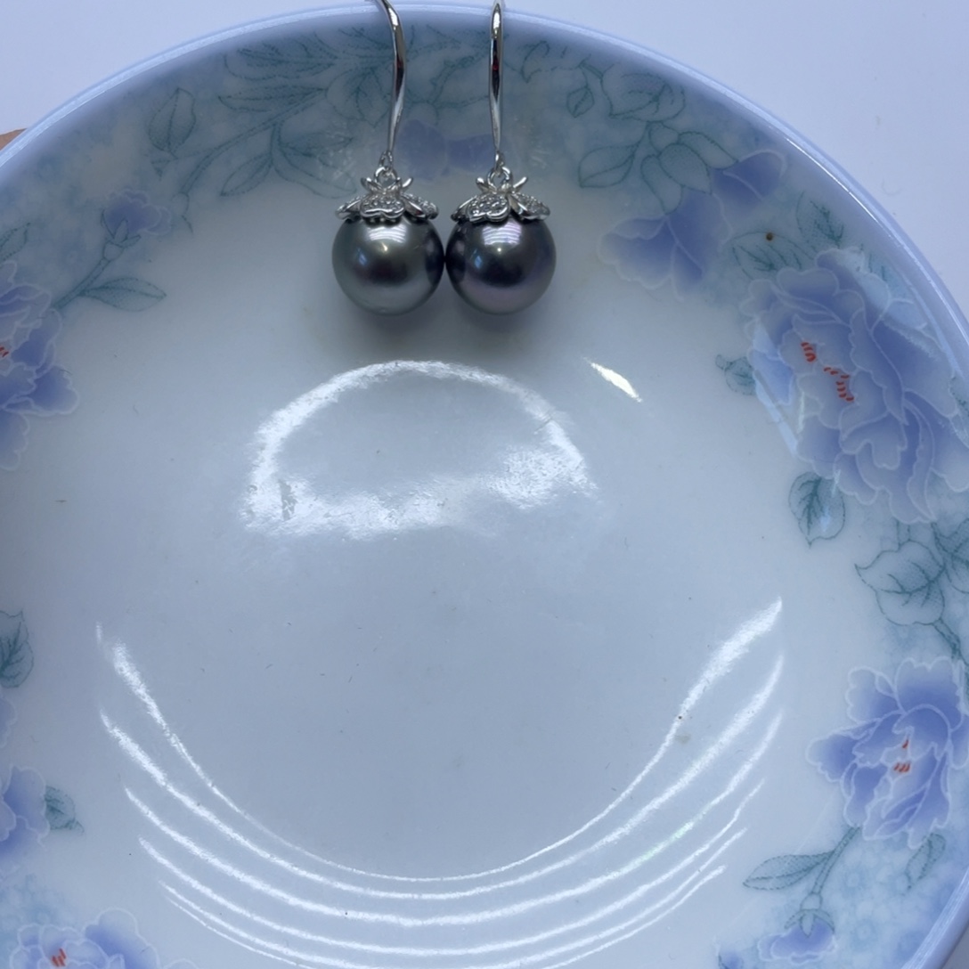 未镶嵌海水珍珠耳饰