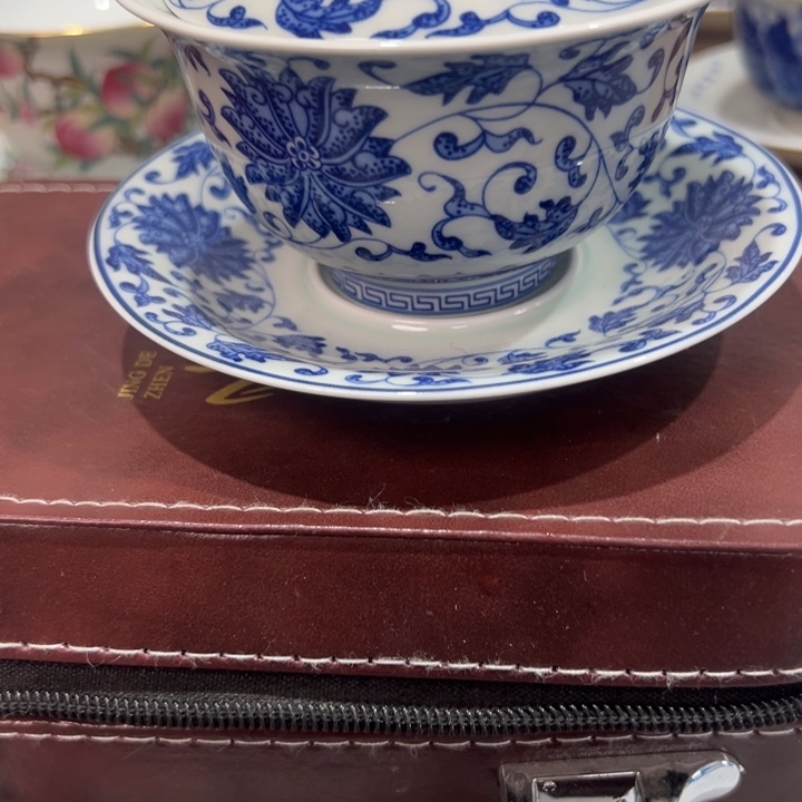瓷片白青花缠枝莲元宝盖碗全品