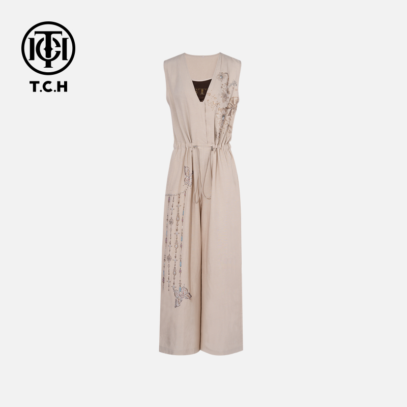 TCH轻奢烫钻工艺时尚设计感卡其色套装女T75B07E1022tch