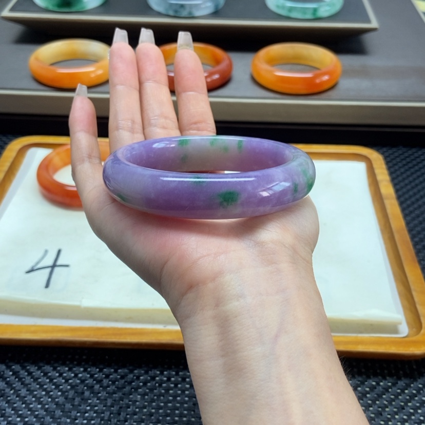 【闪购商品】石英岩玉手镯未镶嵌