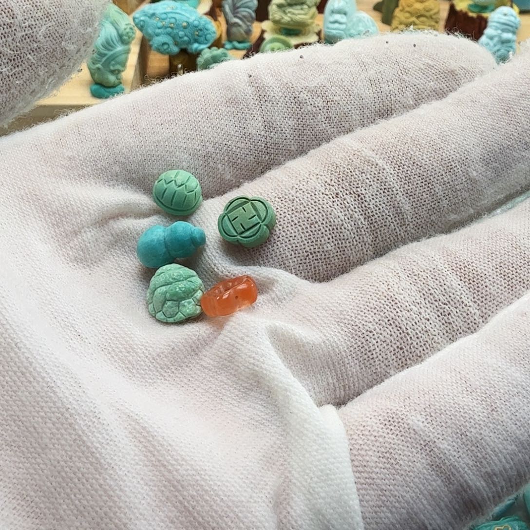 江***桉南红玛瑙未镶嵌颈饰小配饰