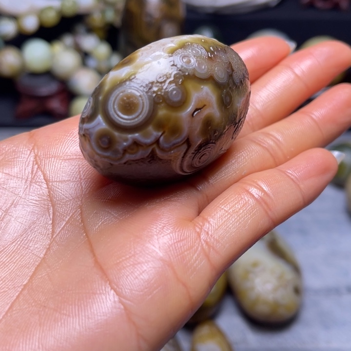 日***光玛瑙/玉髓未镶嵌裸石