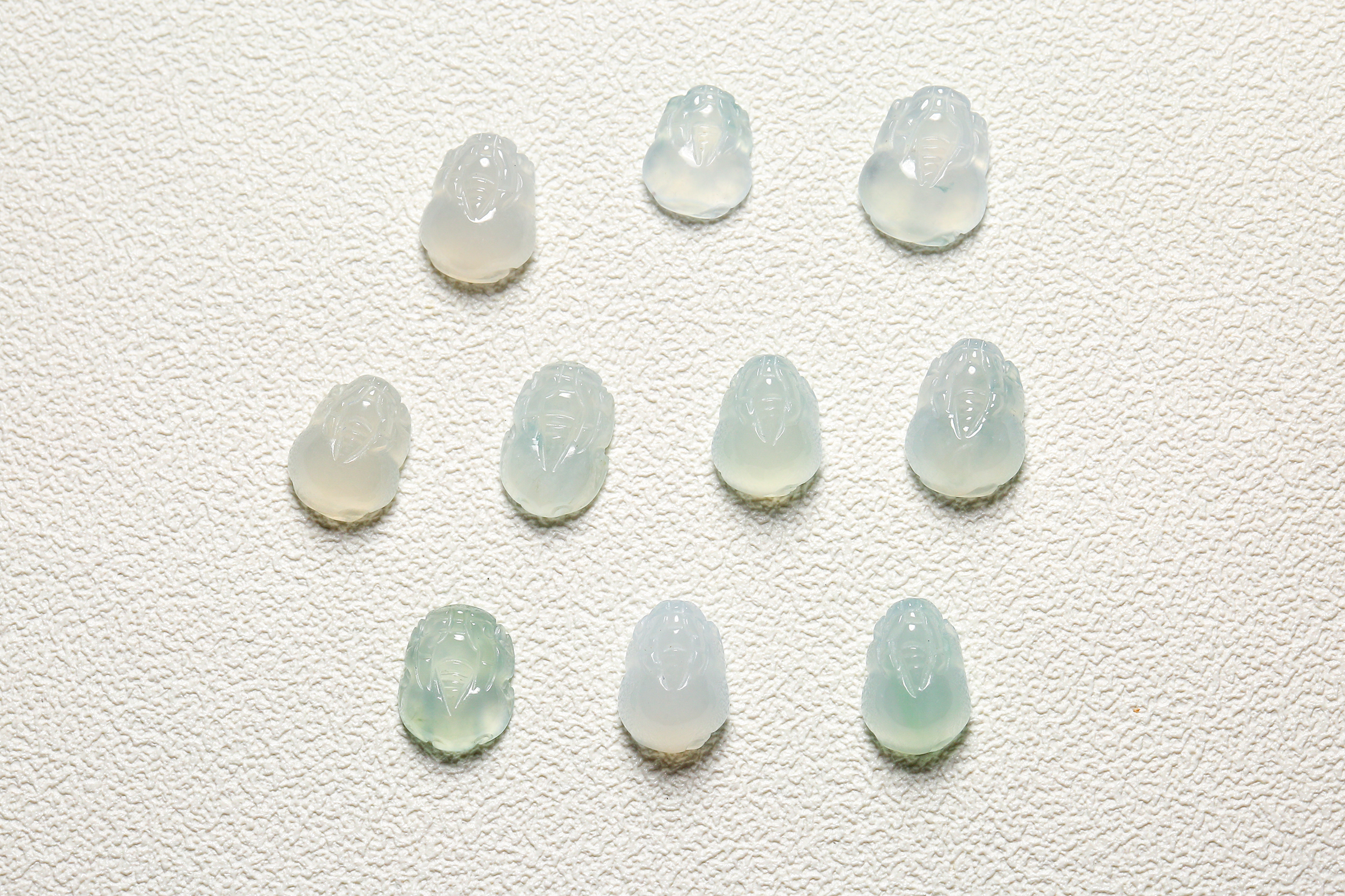 经鼎玉器天然缅甸A货精美貔貅多样性发1件（大致尺寸17*14*5）