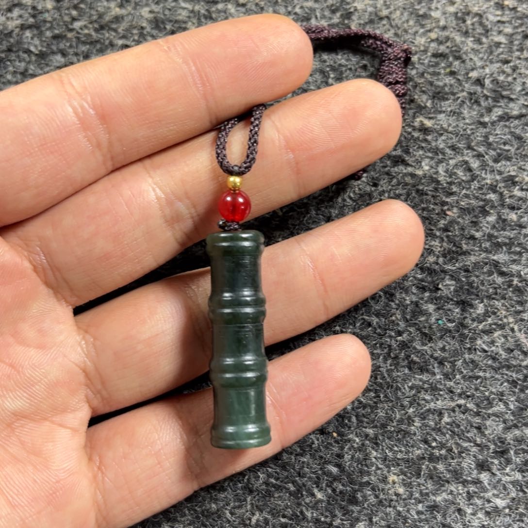 和田玉挂件未镶嵌风**梦