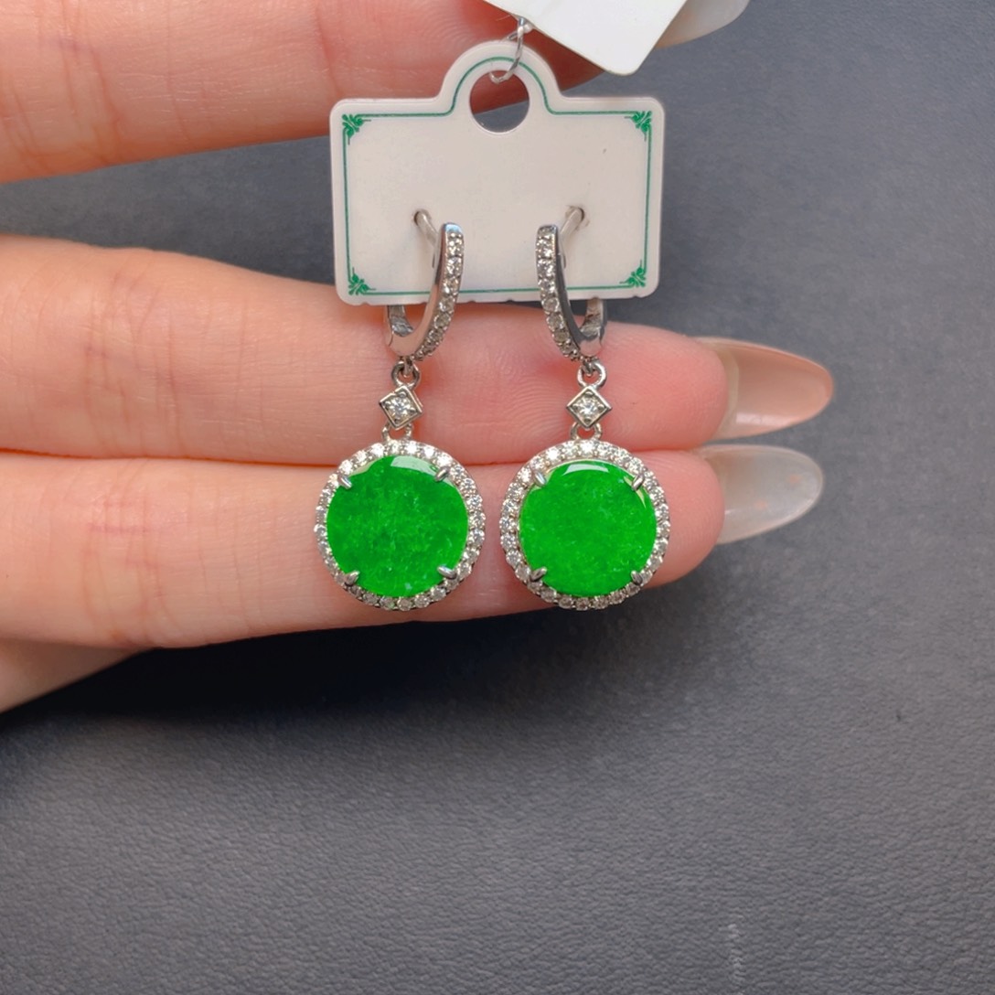 【闪购商品】吊坠(不含链)银S925镶嵌翡翠徐**?