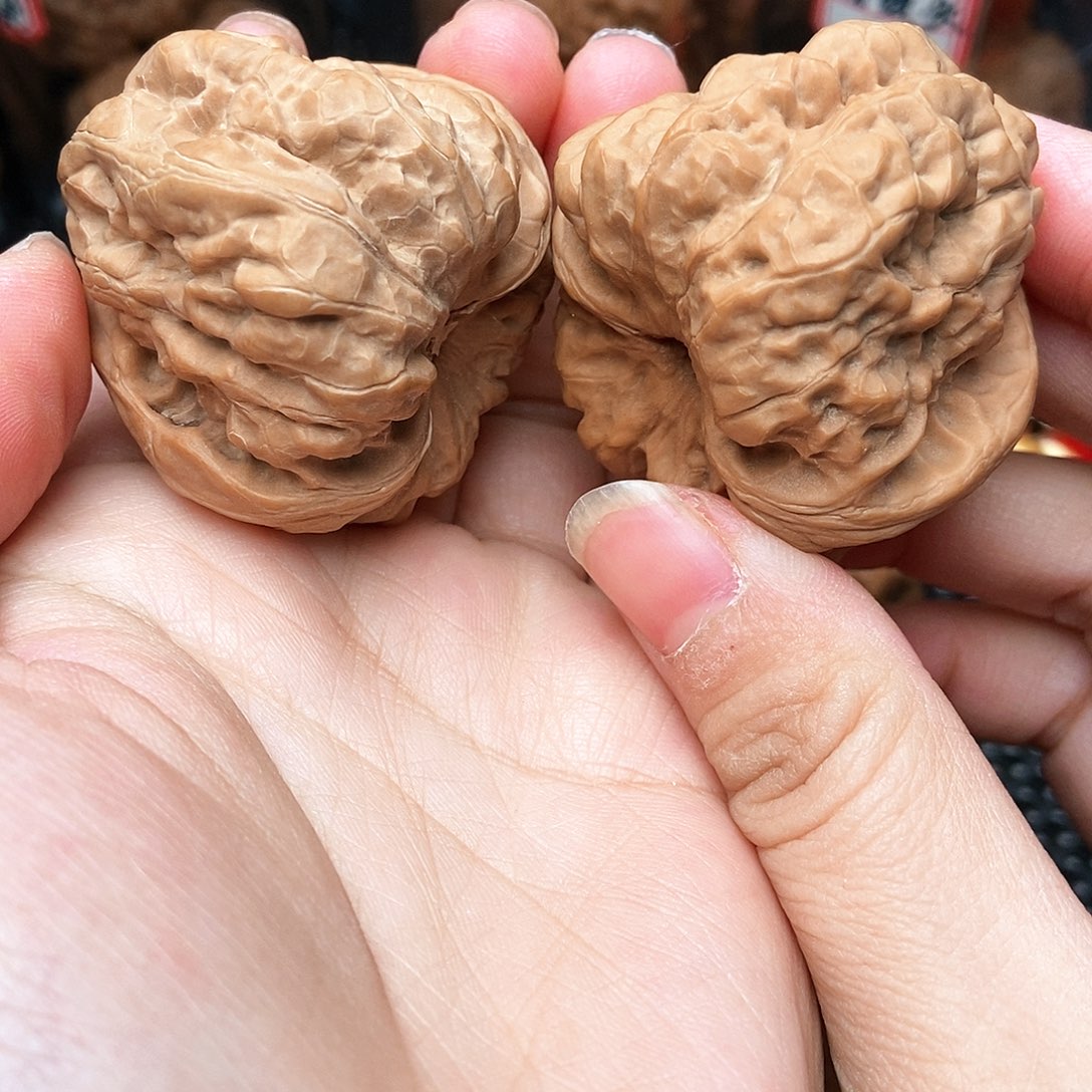 文玩核桃吊坠蛤蟆头核桃精品44