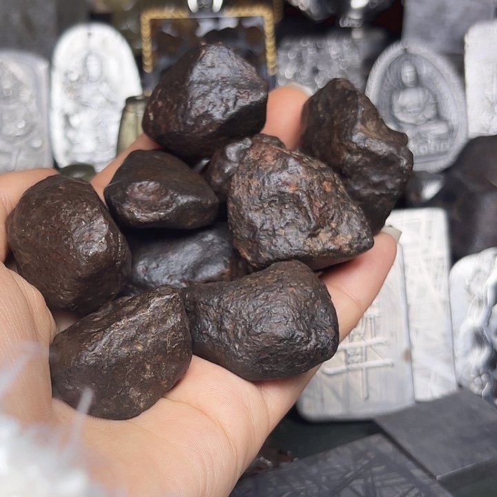 莱***租花岗石铁合金星星点点