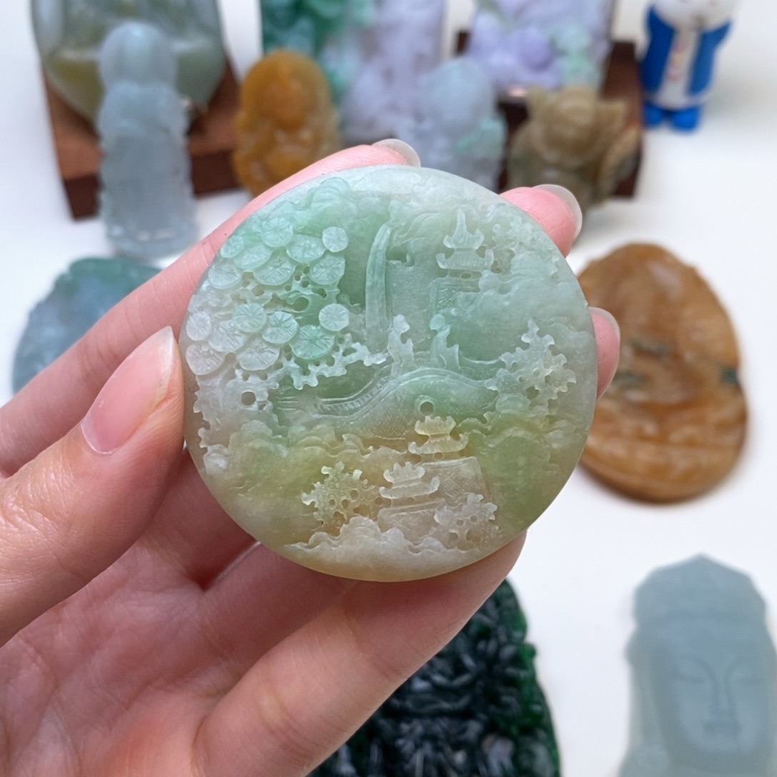 定制翡翠未镶嵌山水牌吊坠