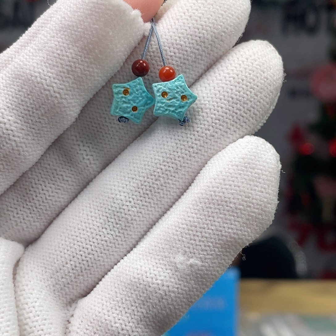 绿松石未镶嵌挂件