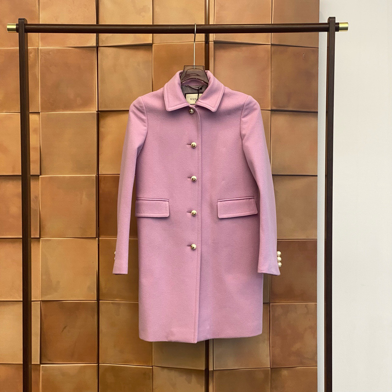 全新未使用 GUCCI/古驰 香芋紫珍珠扣翻领羊毛大衣/38码/29532