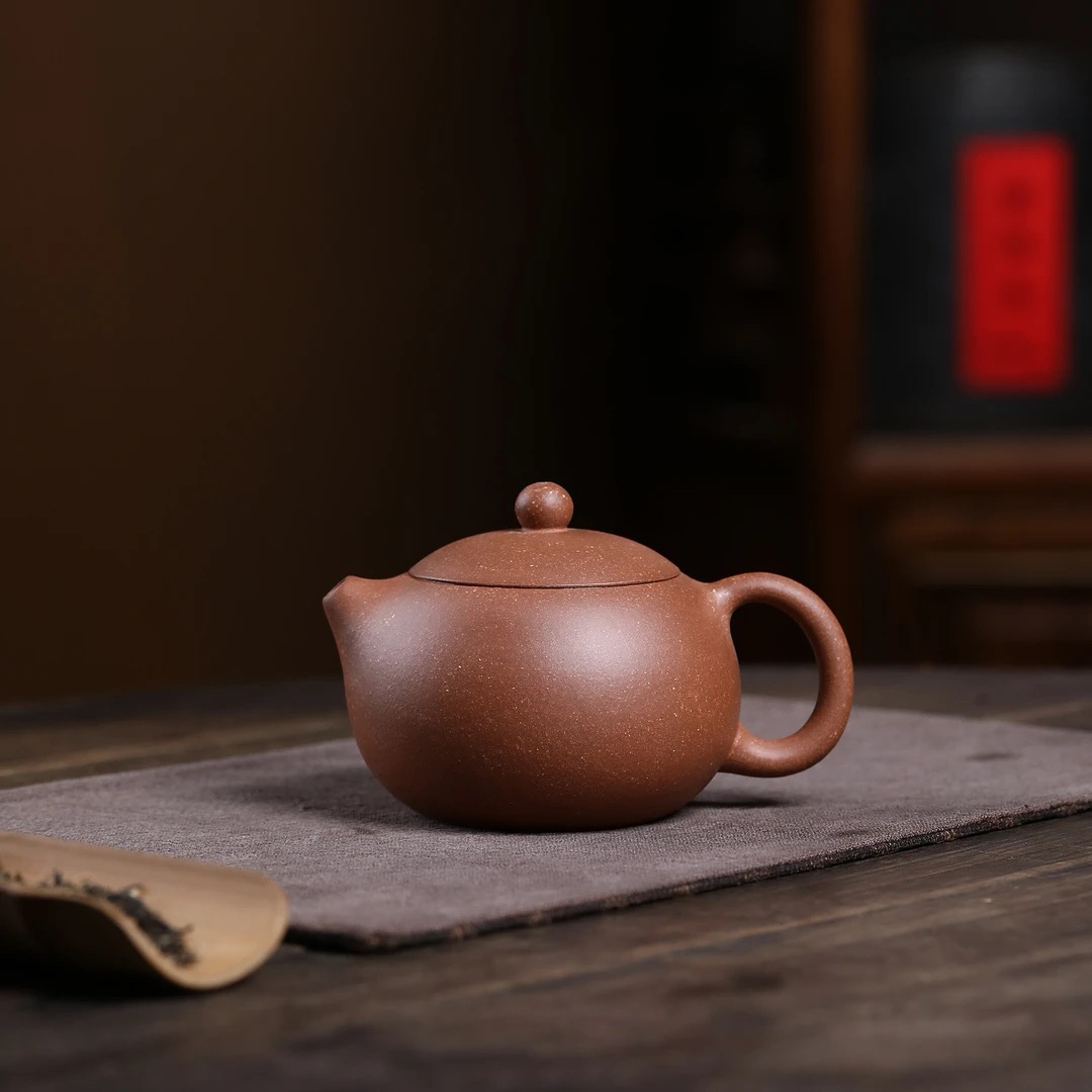 尾单微微暇雪涓原矿紫砂手工老黄段西施220cc左右无礼盒